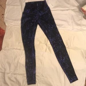 NEW Lululemon yoga pants
